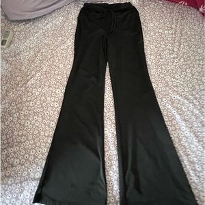 black tie flare leggings